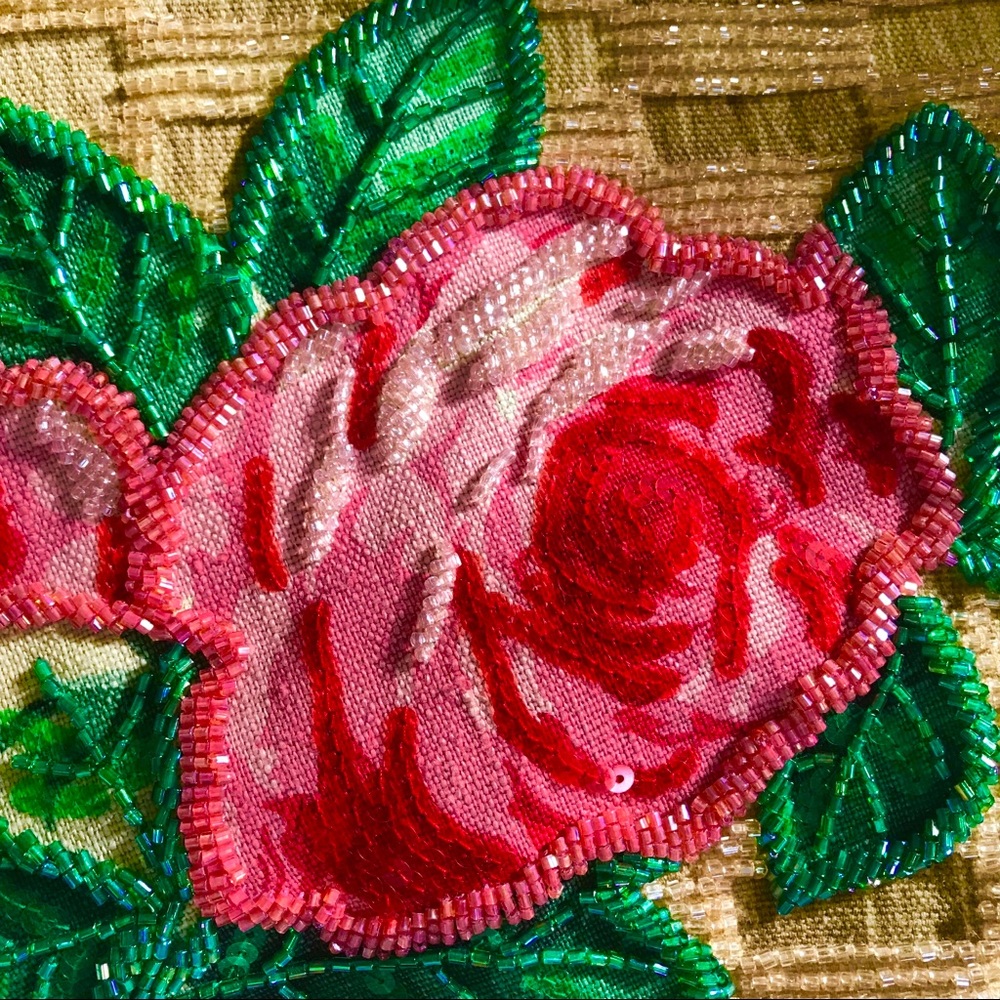 Isabella Fiore Rose Beaded Vintage Shoulder Bag - Picture 4 of 12
